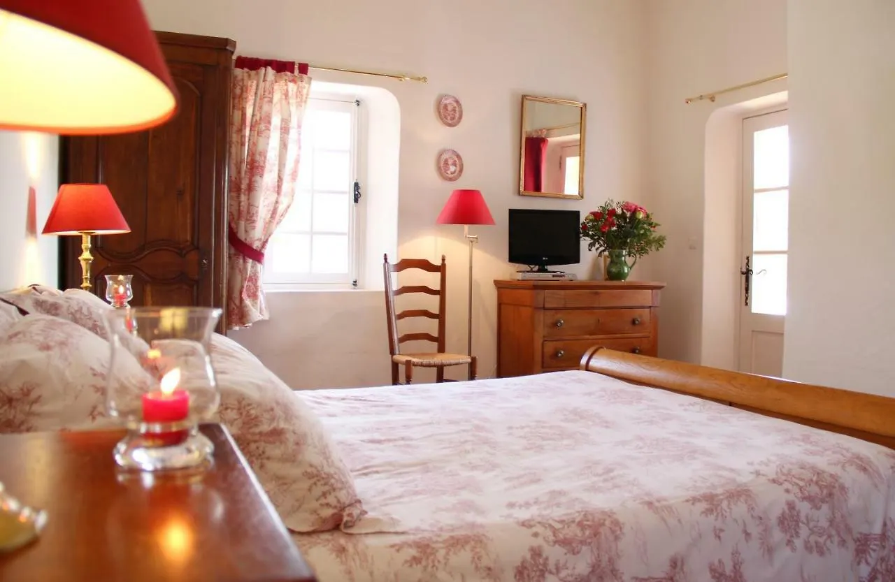 Mas Saint Michel B&B Rognes 0*,  Γαλλία